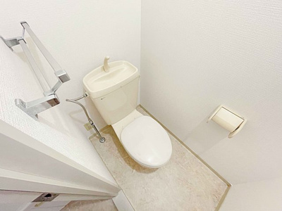 【トイレ】 | ソレイユトリス【名古屋市賃貸・鉄骨造】