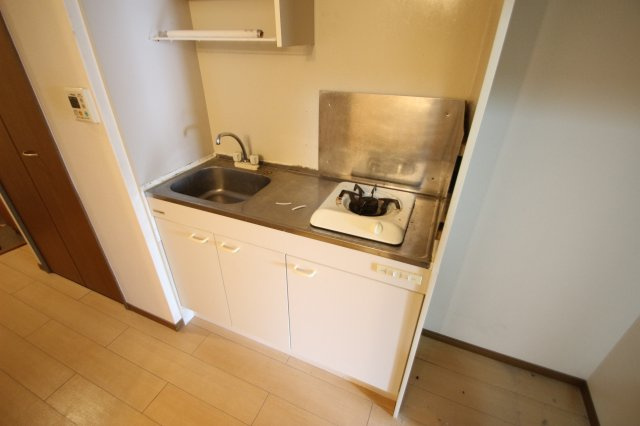 アクアメゾンのキッチン|※別号室参考写真