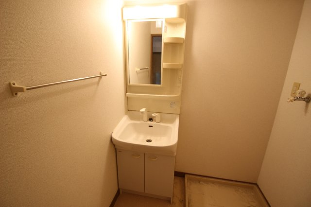 アクアメゾンの独立洗面台|※別号室参考写真