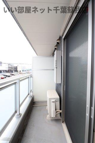 リブリ・MYU市原 のバルコニー|お洗濯にも便利なバルコニー付き