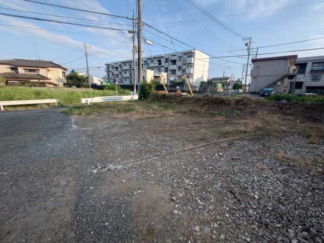 岡田駐車場の外観