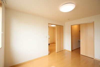 【洋室】 | モダンヴィレッジ
