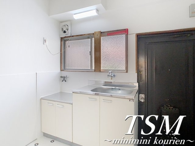 第二東和マンションのキッチン