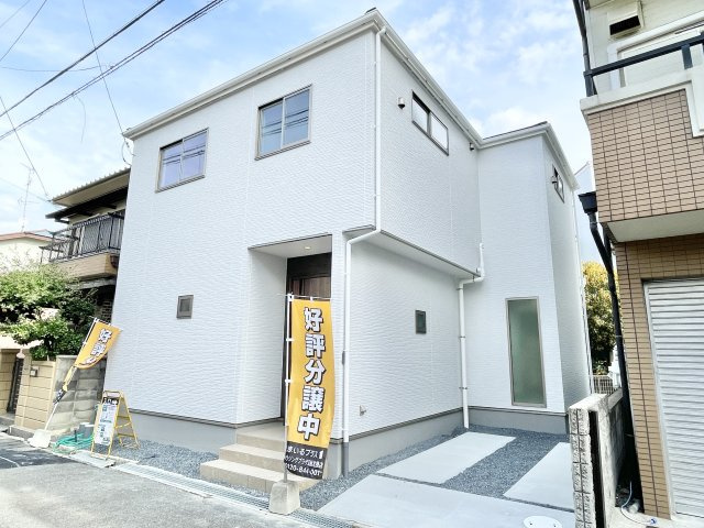 寝屋川市池田東町  新築一戸建ての外観|建物外観を気になさる方へ、見た目の良い物件です