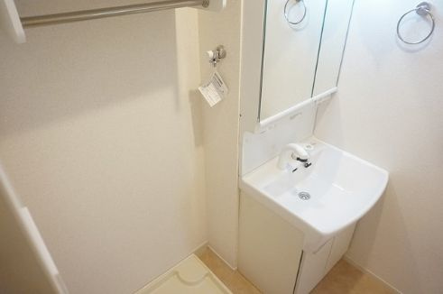 シェノン Rの独立洗面台