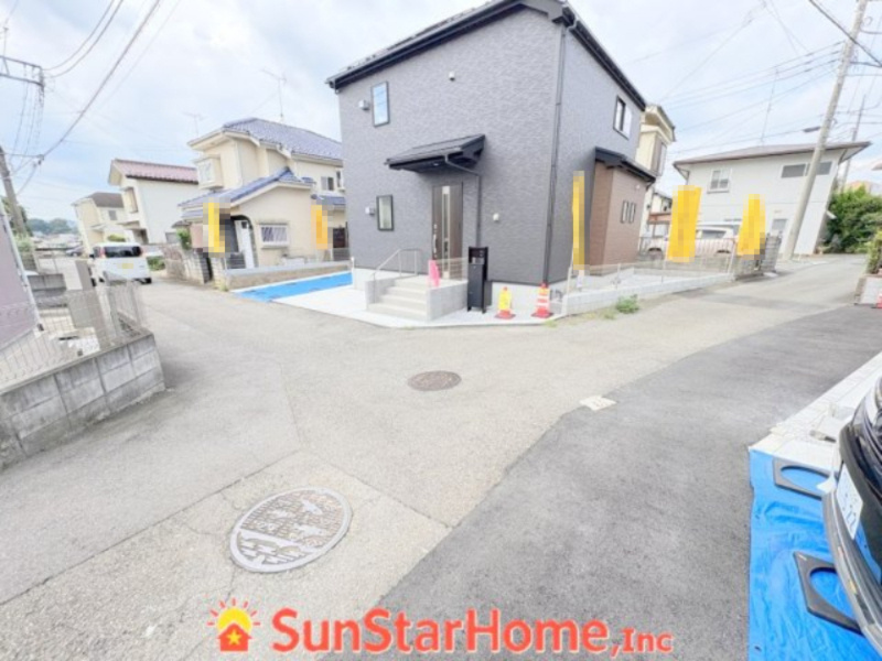 【サンスターホーム】あきる野草花　新築1号棟の前面道路含む現地写真