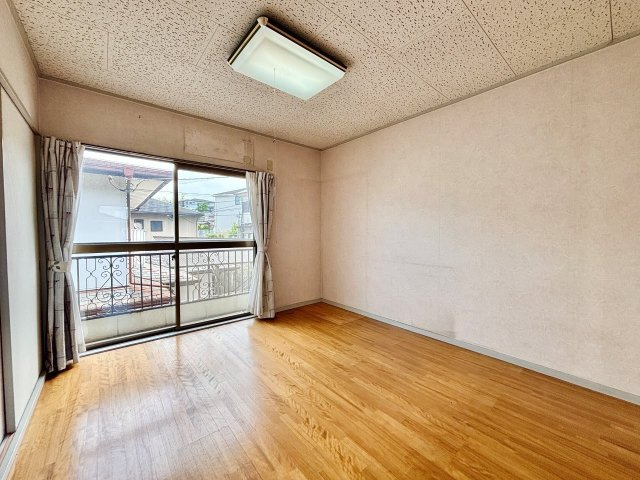 京田辺市薪畠の子供部屋