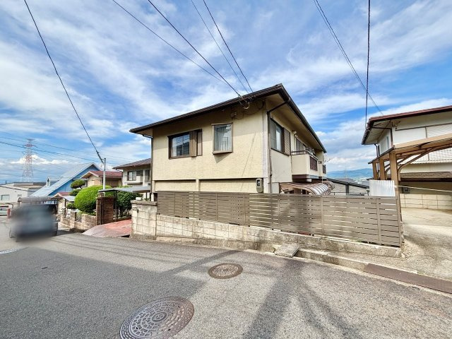 京田辺市薪畠の前面道路含む現地写真