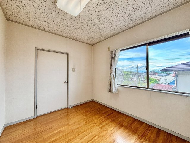 京田辺市薪畠の洋室