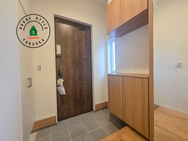 太宰府市五条6丁目第1-1棟（1号棟）の防犯設備|二重ロックでしっかり防犯対策ができます。