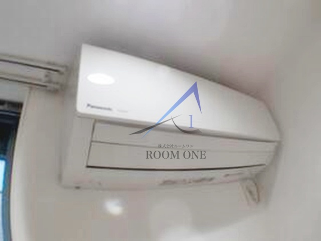 SQX(エスキュークロス)の設備|エアコン付です。