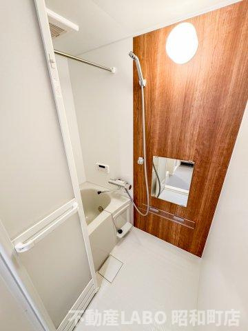 ハーモニーテラス東中川の浴室