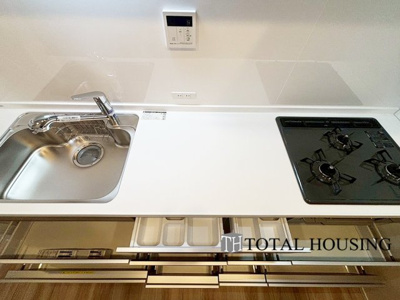 【キッチン】 | 南24条シティハウス | 料理を楽しむキッチンスペース。使いやすさと心地よい暮らしを追及し、愛着を持って使い続けられる空間へ。