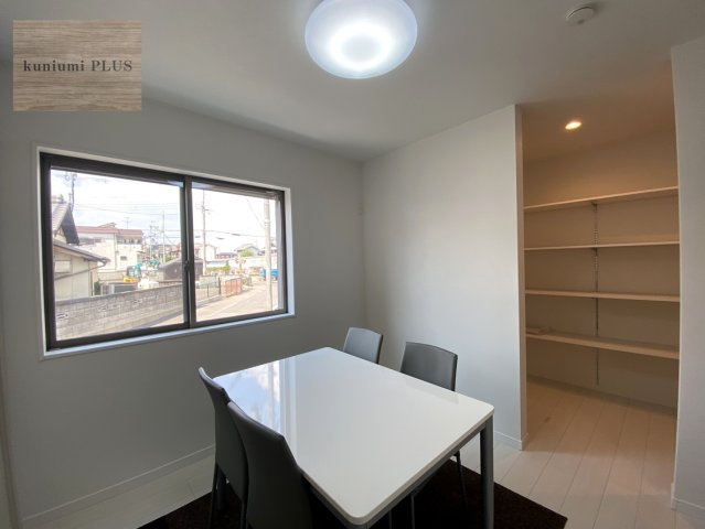 大東市諸福1丁目(2号地)の洋室