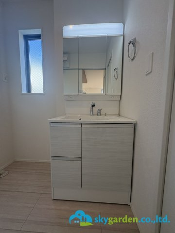 大磯町生沢3期　新築戸建　全1棟1号棟の独立洗面台