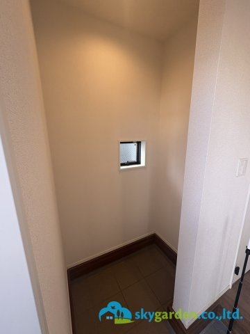 大磯町生沢3期　新築戸建　全1棟1号棟の玄関