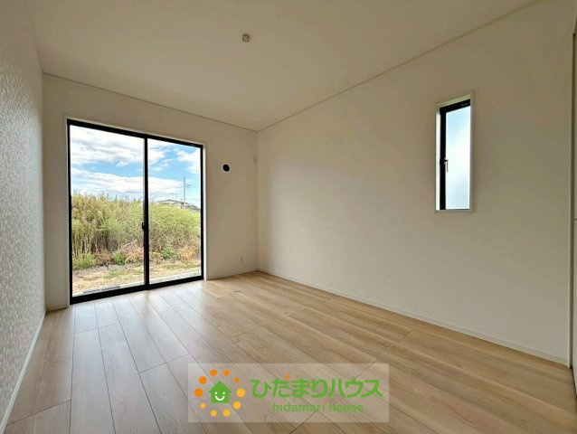 蓮田市黒浜第10　新築一戸建て　クレイドルガーデンの寝室|6.5帖の主寝室です！