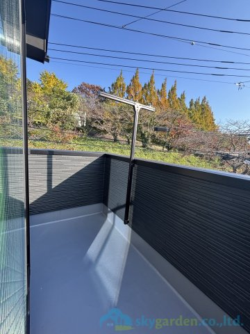 二宮町山西2期　新築戸建　全1棟1号棟のバルコニー