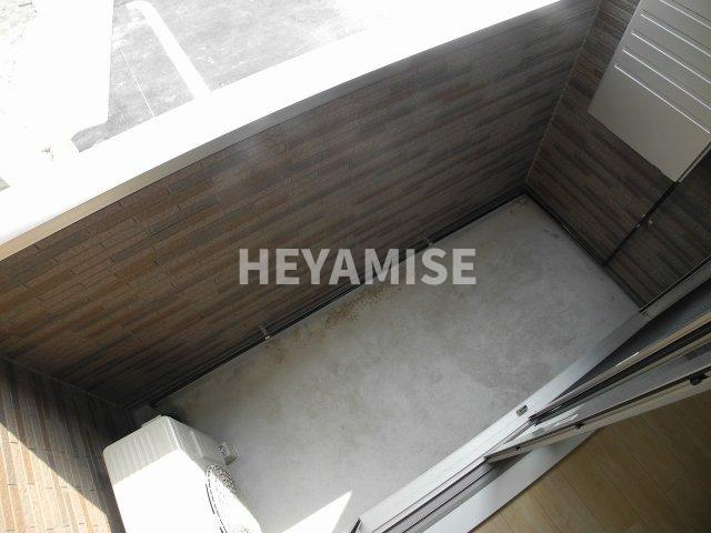 プリムローズBのバルコニー|※室内画像は類似物件のもの