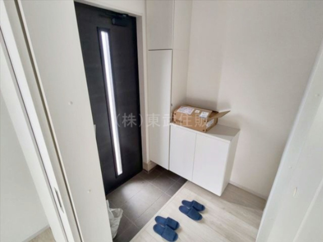 【玄関】 | 川越市むさし野1期 | 明るい玄関です