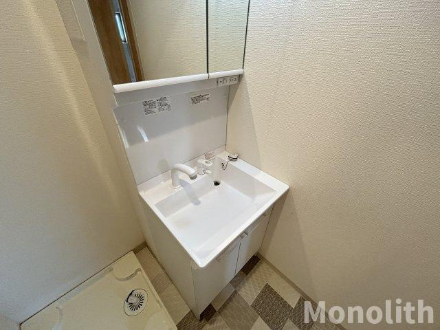 Fstyle西取石4号館の洗面所