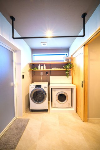 焼津市大住モデルハウスの脱衣所