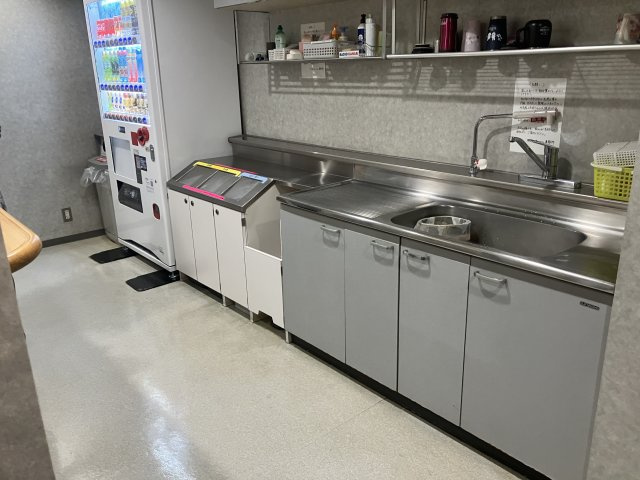日本プレスセンタービルのキッチン