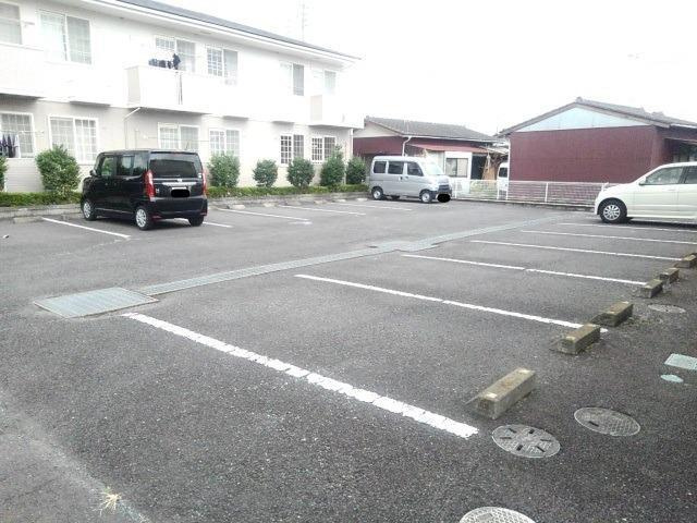 エランドールＣの駐車場|駐車場