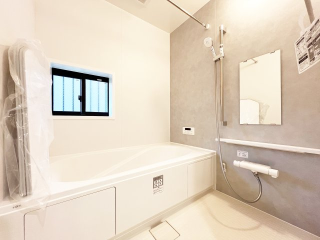 『八王子市新築戸建て』八王子市北野町547-11【仲介手数料無料】　６期の浴室|～仲介手数料無料☆八王子ひなた不動産～　八王子市北野町　新築戸建て