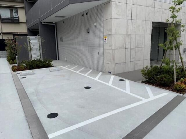 GENOVIA南千住Ⅵ skygardenの駐車場|
