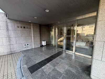 【エントランス】 | サチ東山本