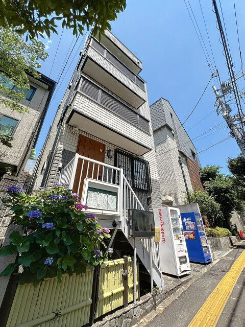 日本文化倶楽部ミュージアムの外観