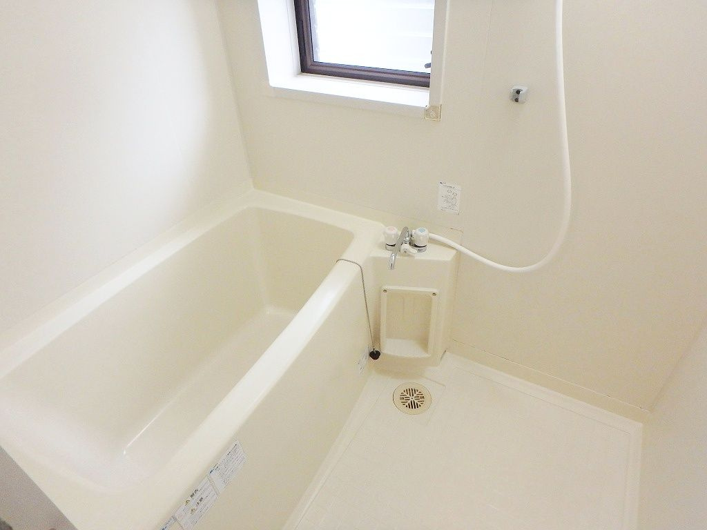 エクセルハイツ南の浴室|きれいなお風呂です♪