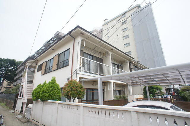 調布市布田2丁目のアパートの画像