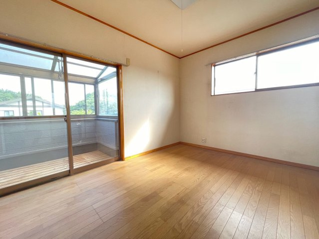 稲敷市沼田　中古戸建の洋室