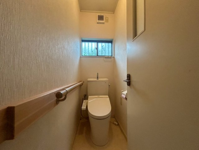 稲敷市沼田　中古戸建のトイレ