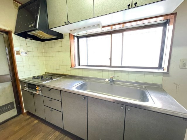 稲敷市沼田　中古戸建のキッチン