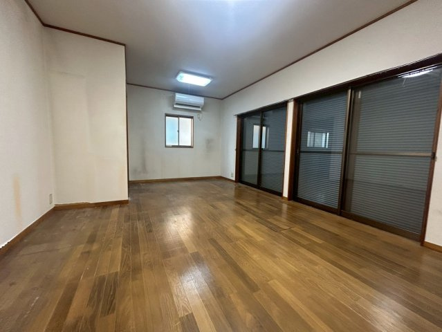 稲敷市沼田　中古戸建の居間・リビング