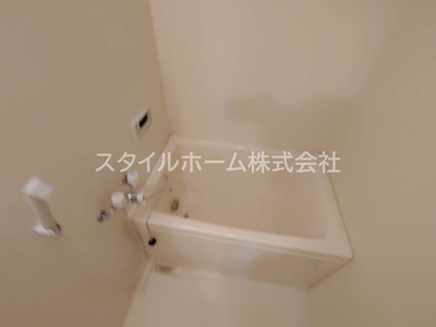 【浴室】 | 桜ヶ丘LUCK　HILL | 別部屋写真です。