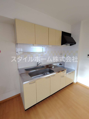 【キッチン】 | 桜ヶ丘LUCK　HILL | 別部屋写真です。
