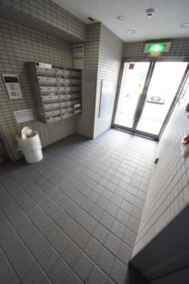 【エントランス】 | 眺港苑