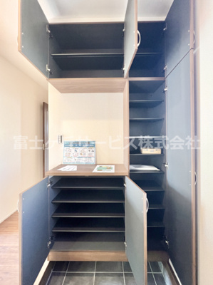 【収納】 | 富士宮市万野原新田 2期 新築一戸建て 2号棟 | 収納豊富です