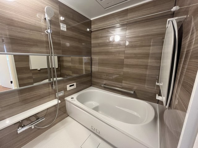 ハウスユマニテ大橋α館の浴室