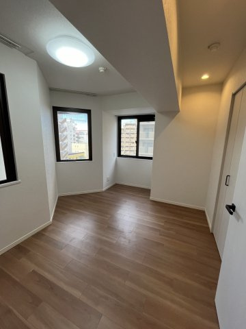 ハウスユマニテ大橋α館の洋室