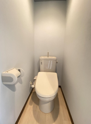 【トイレ】 | シャン・ドゥ・ブレ