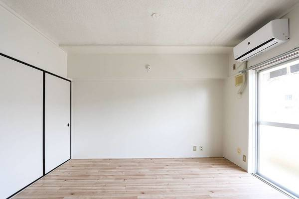 ビレッジハウス植田1号棟の居間・リビング|ビレッジハウスの同一物件・同一タイプの間取りの写真です