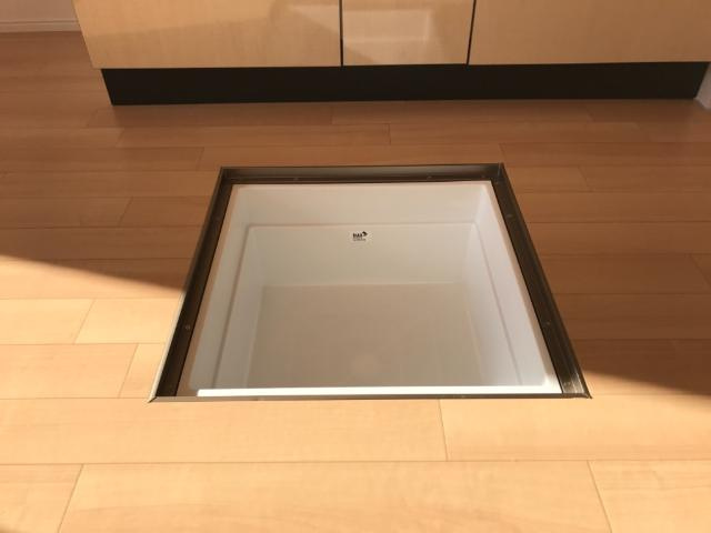 Ａｔ　Ｅａｓｅの収納|床下収納