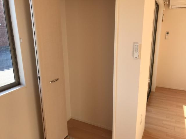 Ａｔ　Ｅａｓｅの収納|洋室収納