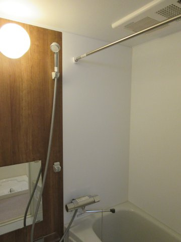 ハーモニーテラス関町北Ⅲの浴室