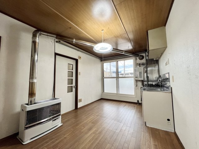 佐藤貸家（二戸借家）の居間・リビング